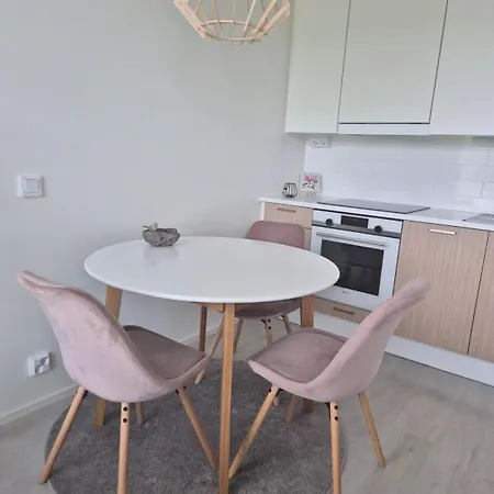 Metsaemansikan Helmi I Free Parking & Netflix I 5g * 에스포